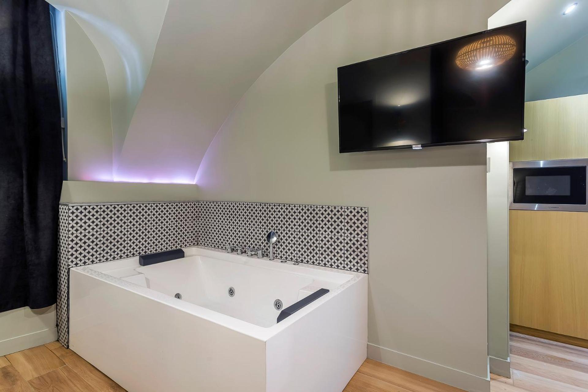 Suite Romantique Balneo Centre Λυών Εξωτερικό φωτογραφία