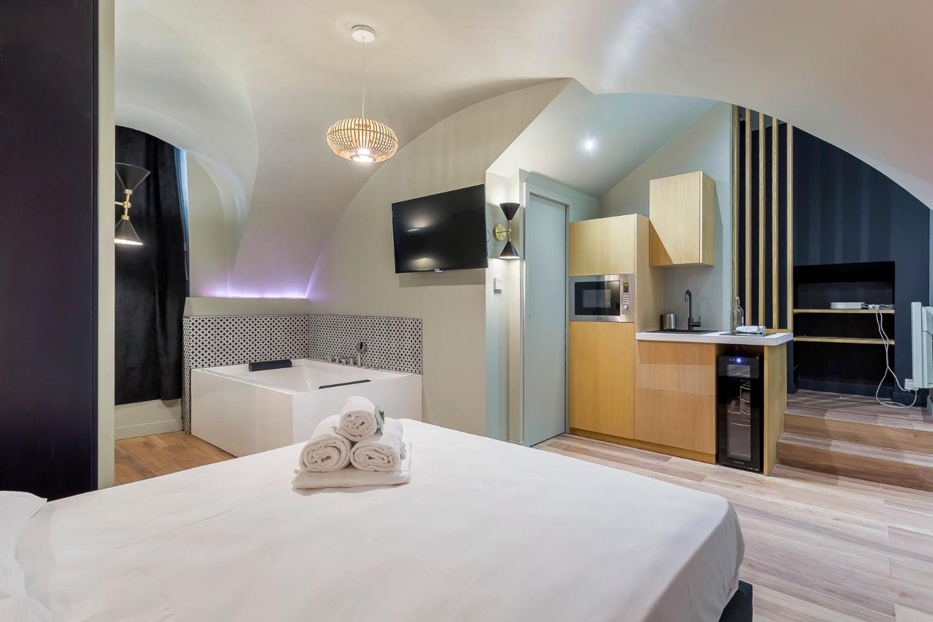 Suite Romantique Balneo Centre Λυών Εξωτερικό φωτογραφία